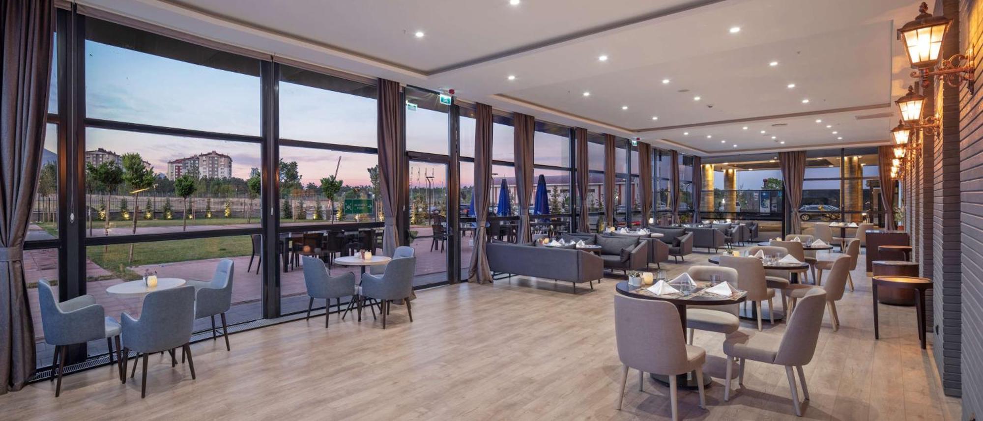 Hilton Garden Inn Erzurum Ngoại thất bức ảnh